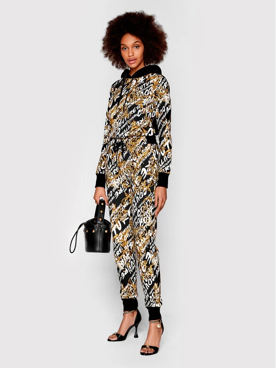 Versace Jeans Couture Γυναίκες Παντελόνια Φόρμας Παντελόνι φόρμας Brush 73HAA310 Μαύρο Regular Fit 4 Versace Jeans Couture Γυναίκες Παντελόνια Φόρμας Παντελόνι φόρμας Brush 73HAA310 Μαύρο Regular Fit - Image 2