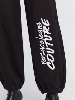 Versace Jeans Couture Γυναίκες Παντελόνια Φόρμας Παντελόνι φόρμας Logo 73HAAT15 Μαύρο Relaxed Fit -Versace Jeans Couture Εκπτώσεις unnamed file 9